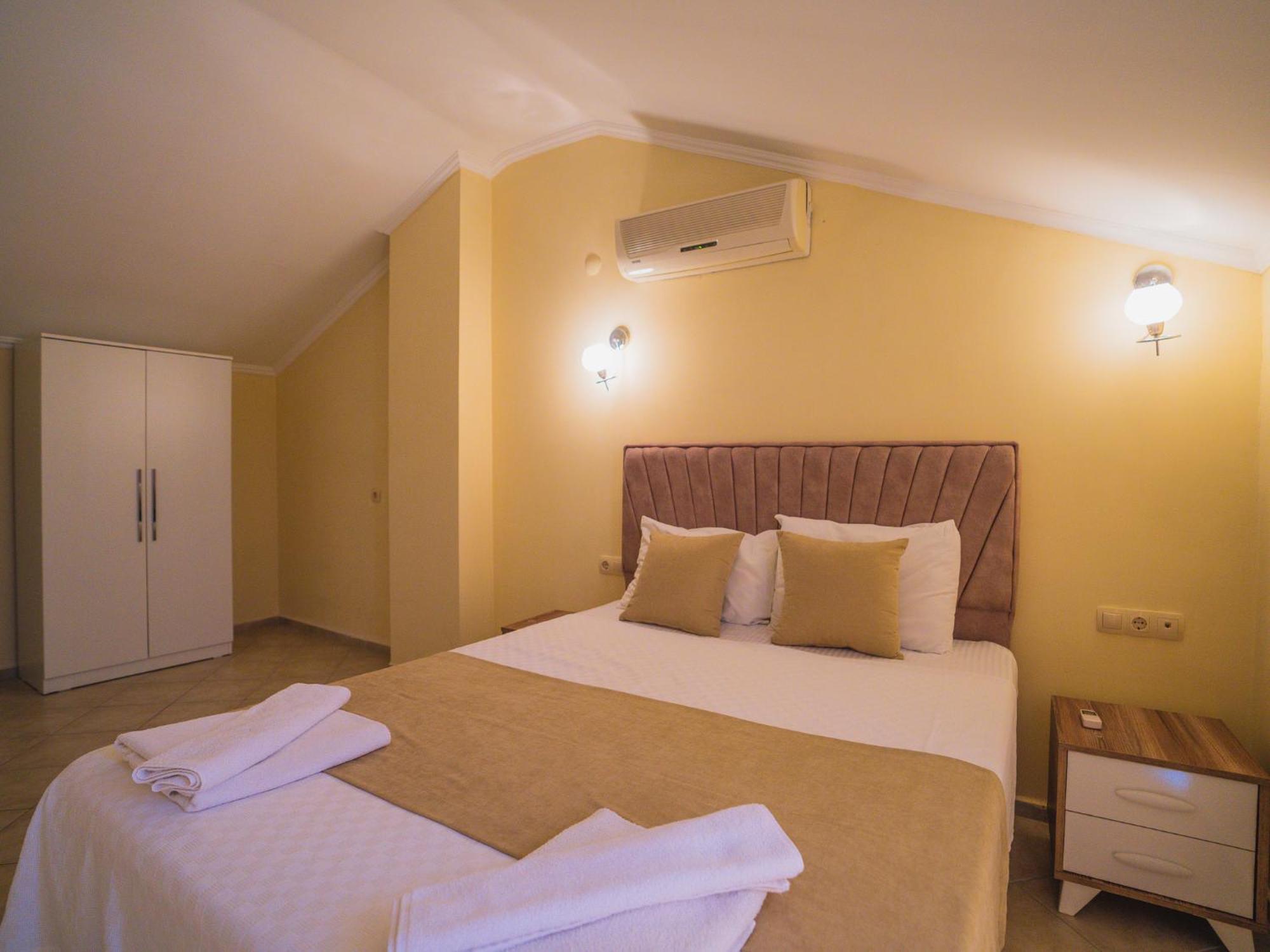 Sunset Beach Villas And Apartments Fethiye Eksteriør billede