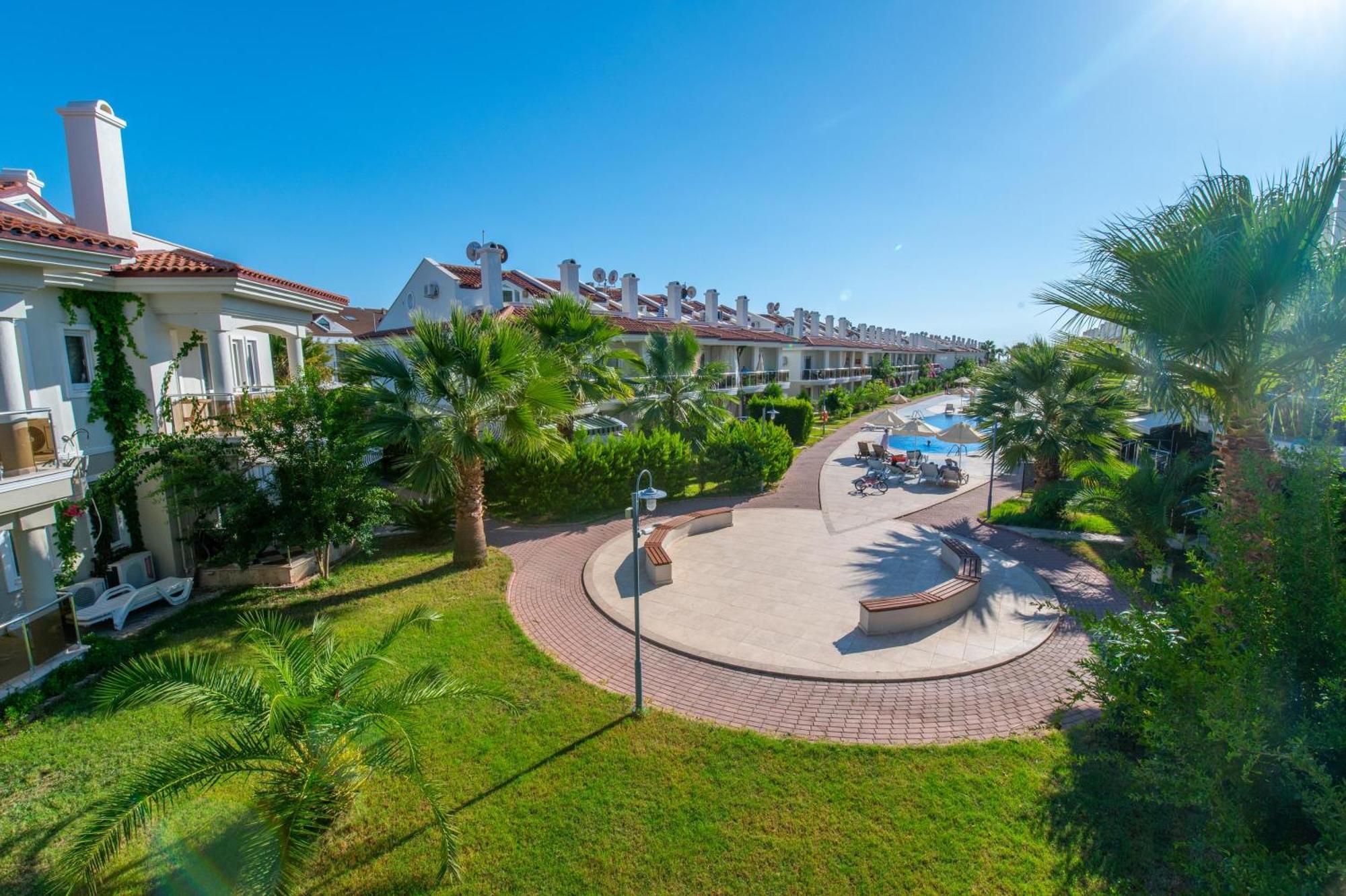Sunset Beach Villas And Apartments Fethiye Eksteriør billede