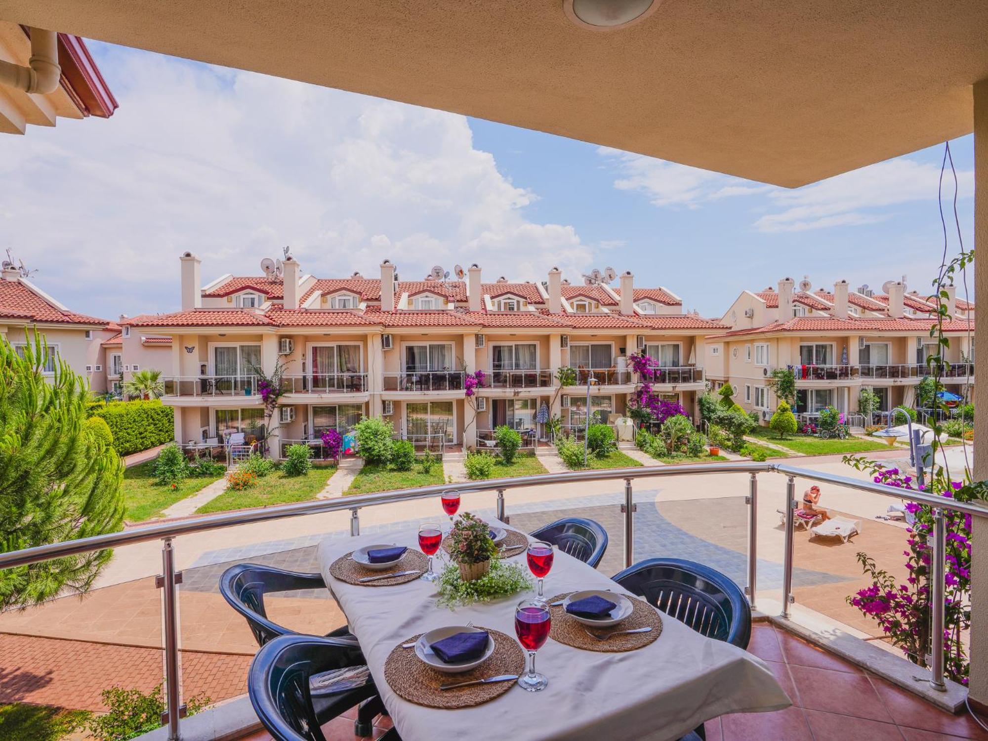 Sunset Beach Villas And Apartments Fethiye Eksteriør billede