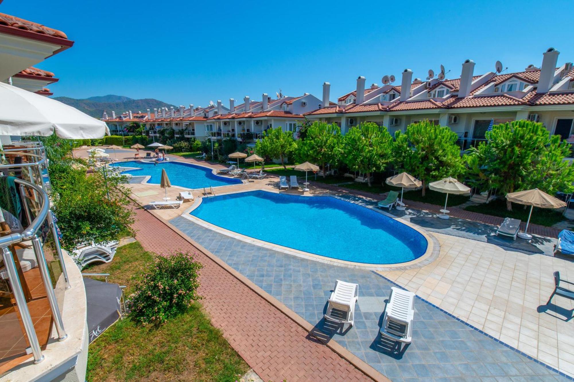 Sunset Beach Villas And Apartments Fethiye Eksteriør billede