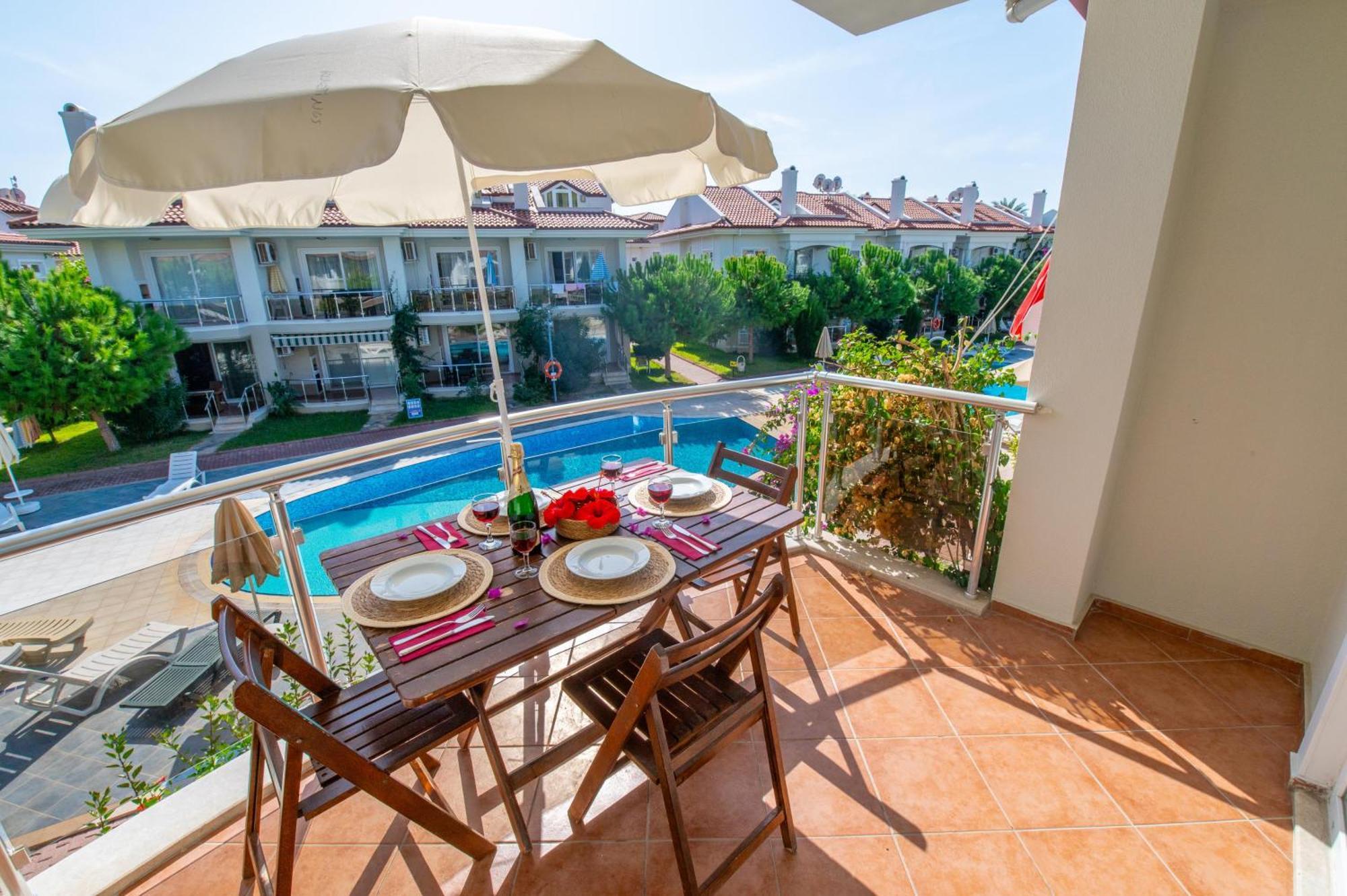 Sunset Beach Villas And Apartments Fethiye Eksteriør billede