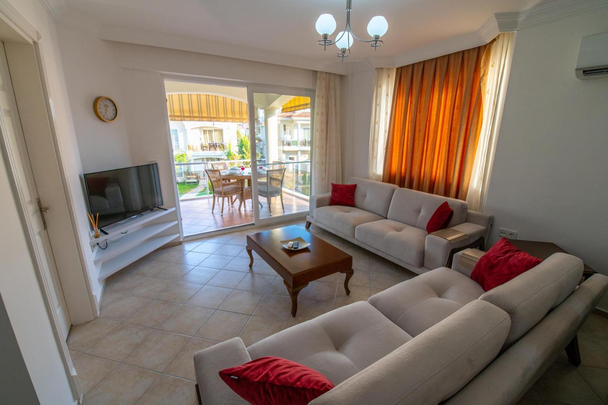 Sunset Beach Villas And Apartments Fethiye Eksteriør billede